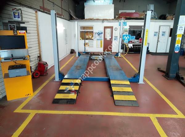 B S AUTOS MOT CENTRE