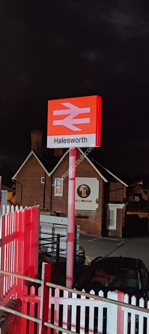 Car Park Station Road | APCOA