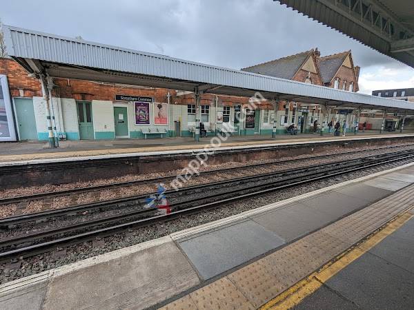 Car Park Streatham Common Station | APCOA