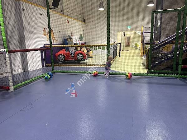 Dinky Dino's Soft Play