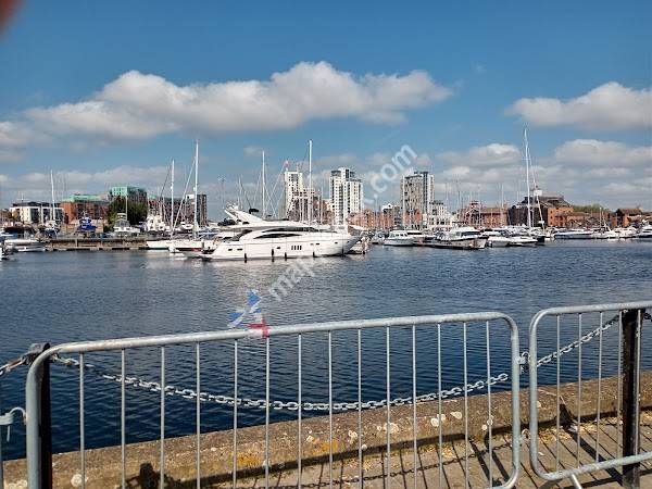 Duke Orwell Quay car park