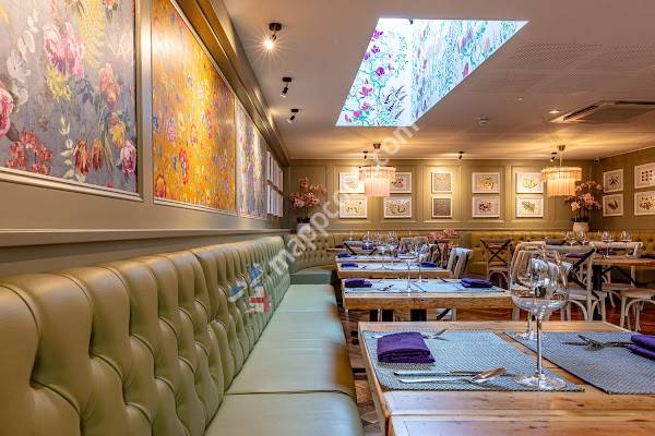 Giggling Squid - Weybridge