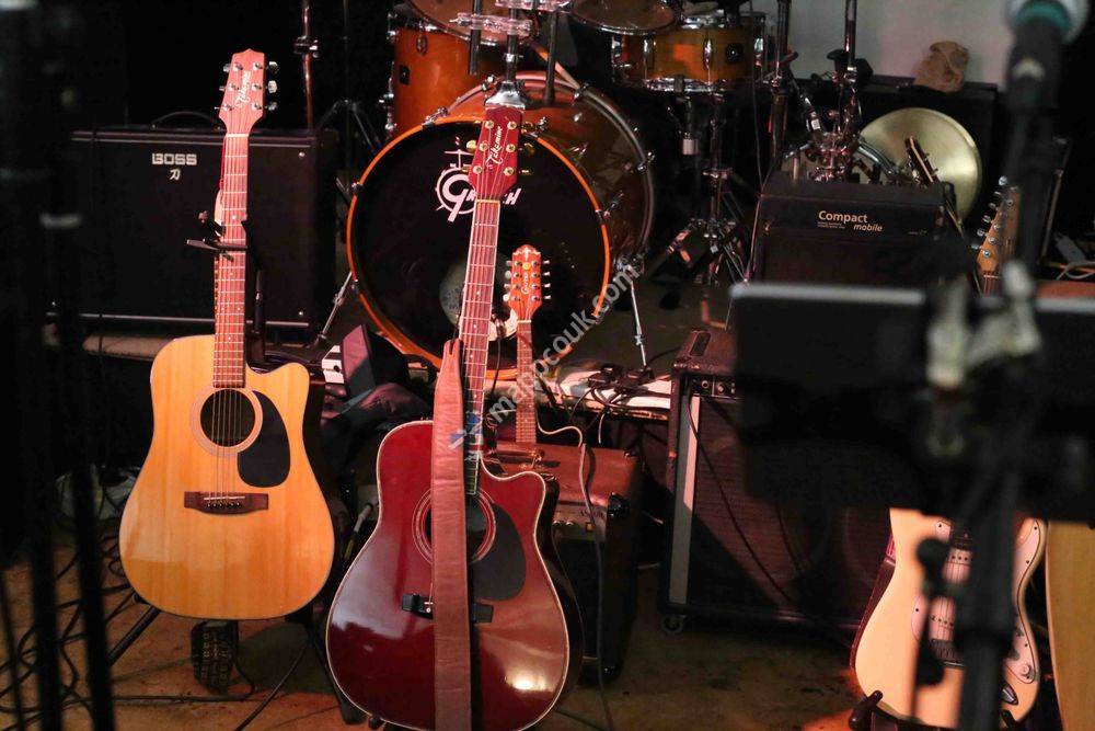 Hollywood Social Club