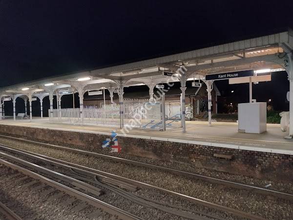 Kent House Station