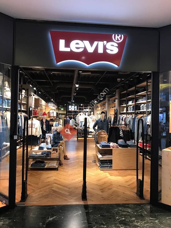 Levi's