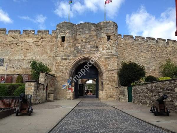 Lincoln Castle