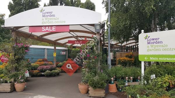 Lower Morden, a Wyevale Garden Centre