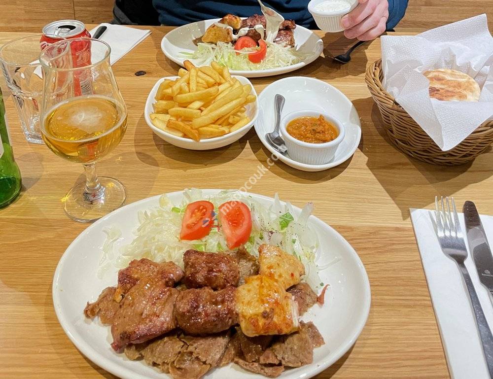 Nuro Kebab House
