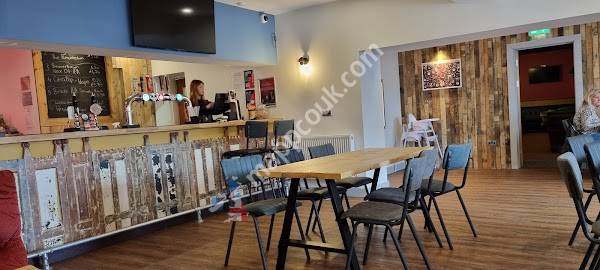 Poppies Bar and Grill