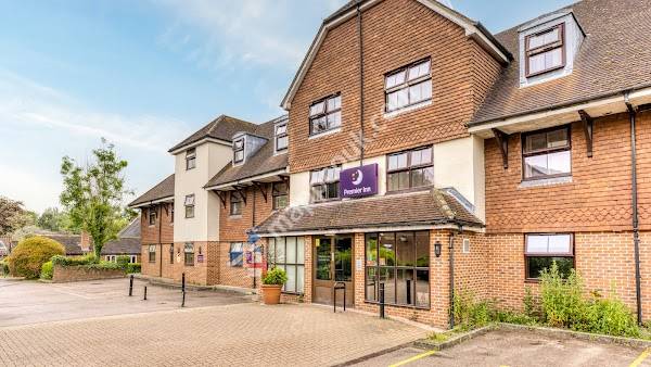 Premier Inn London Gatwick Airport South (London Road) hotel
