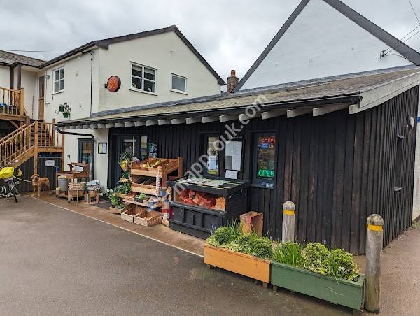 Roadwater Village Shop