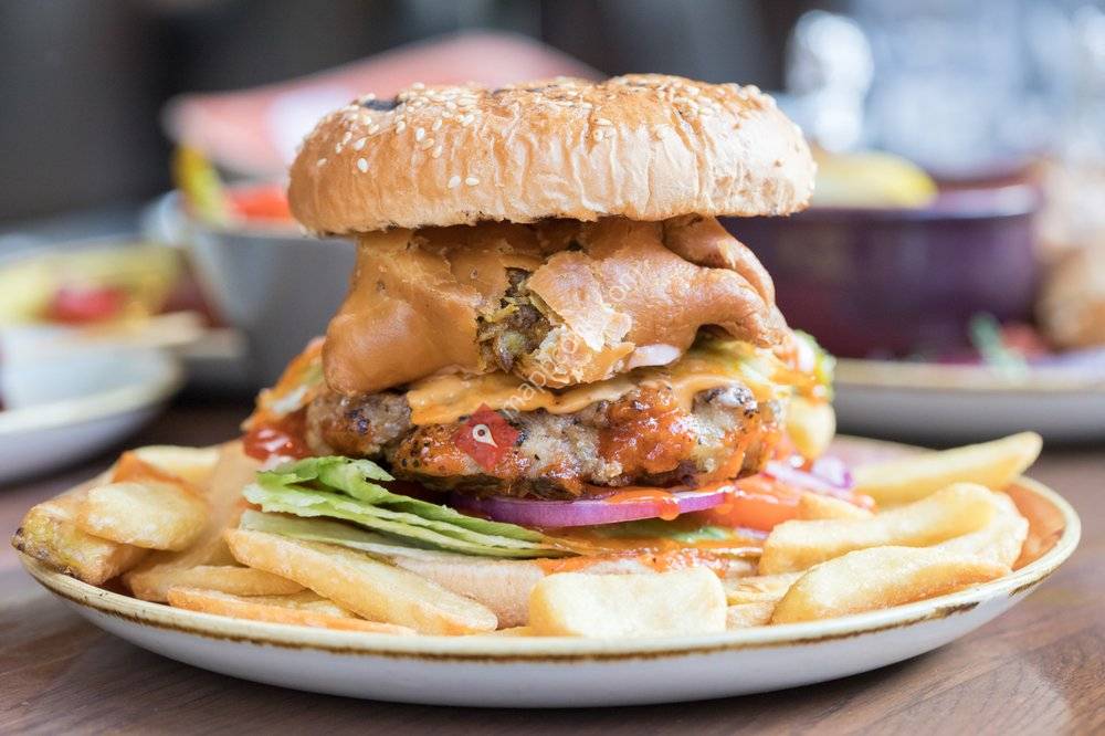 Scene Indian Street Kitchen