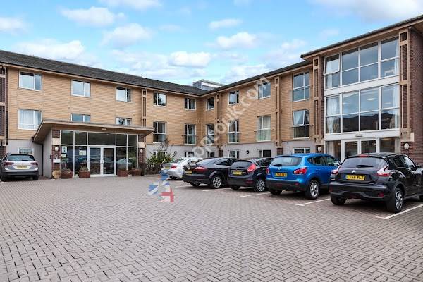 TALLIS HOUSE CARE HOME - Runwood Homes Senior Living | Care Homes Waltham Abbey