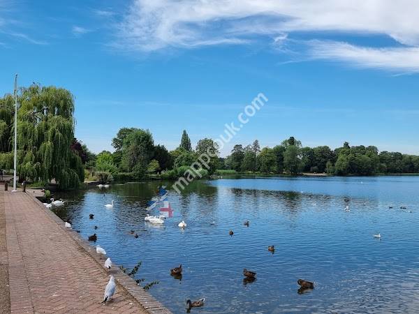 The Mere - Ellesmere