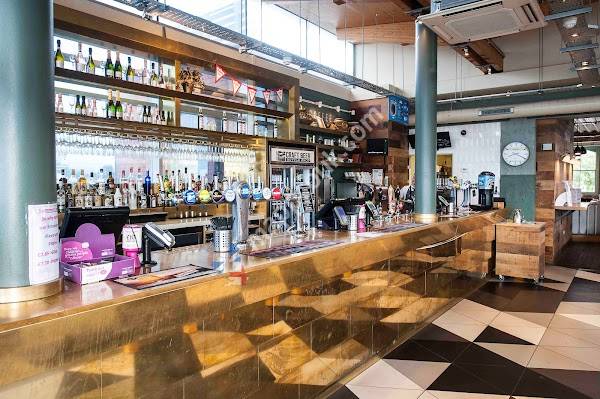 The Mount Stuart - JD Wetherspoon