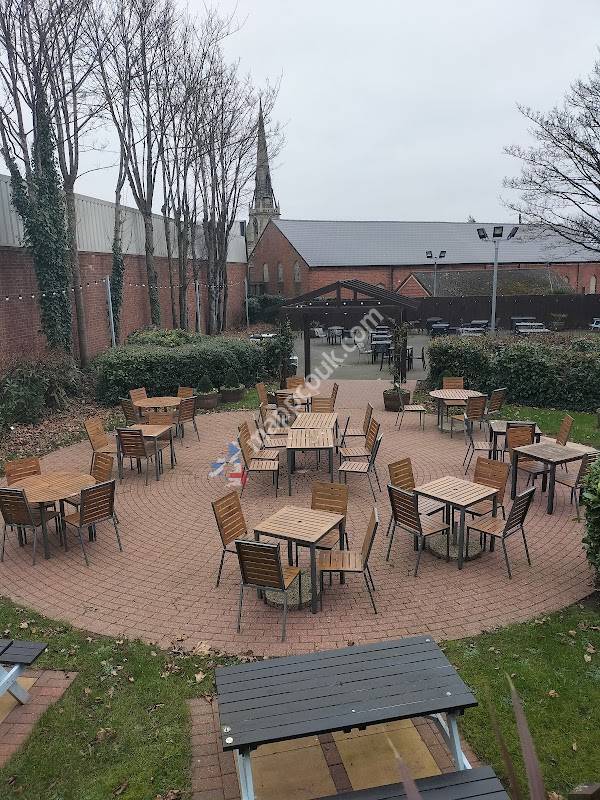 The Plaza - JD Wetherspoon