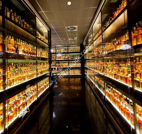 The Scotch Whisky Experience