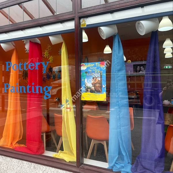 Tink & Brellie Pottery Painting