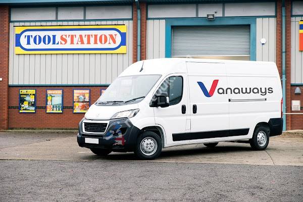 Toolstation Woking Kestrel Way