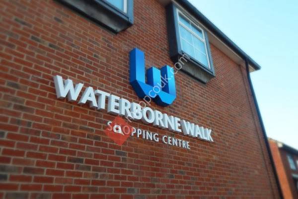 Waterborne Walk Shopping Centre