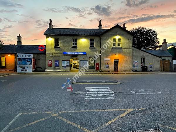 Woodside Park Station